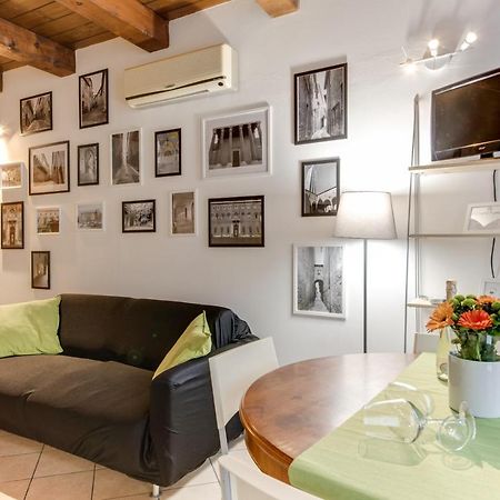 Romagnabnb Studio Mazzini Apartment ฟอร์ลี ภายนอก รูปภาพ