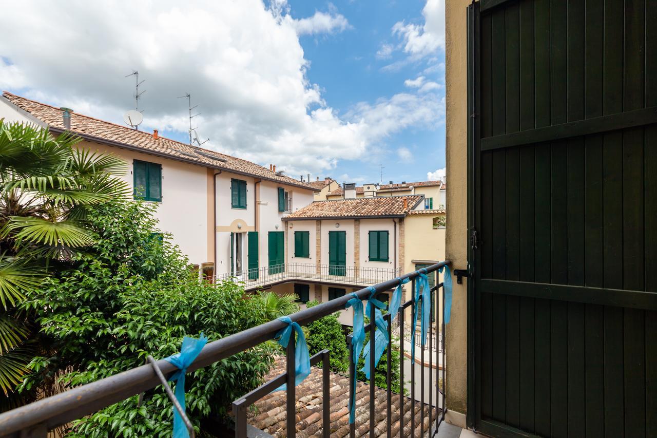 Romagnabnb Studio Mazzini Apartment ฟอร์ลี ภายนอก รูปภาพ