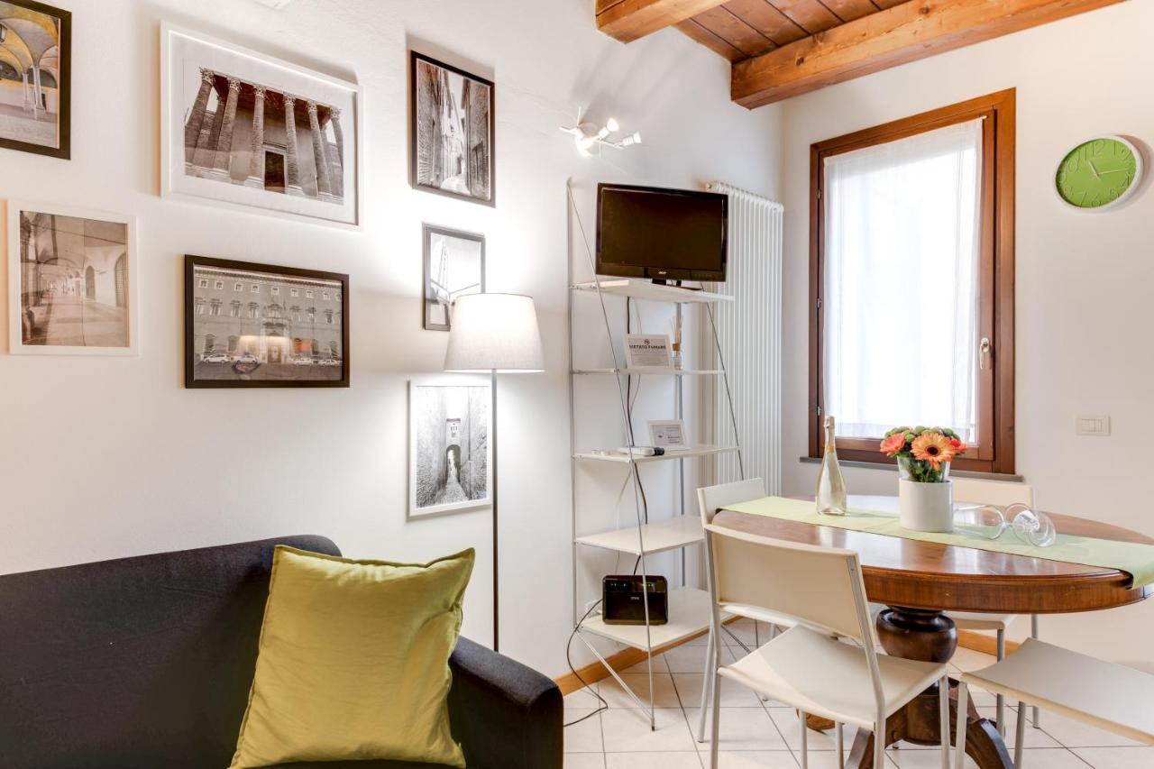 Romagnabnb Studio Mazzini Apartment ฟอร์ลี ภายนอก รูปภาพ